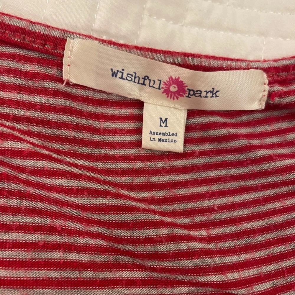 Lot of Juniors Size M Tops - Picture 10 of 10